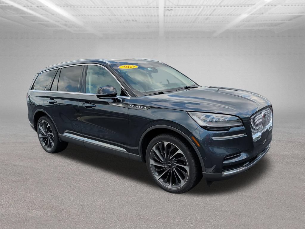 Used 2023 Lincoln Aviator Reserve w/ Equipment Group 201A AWD/4WD image 21