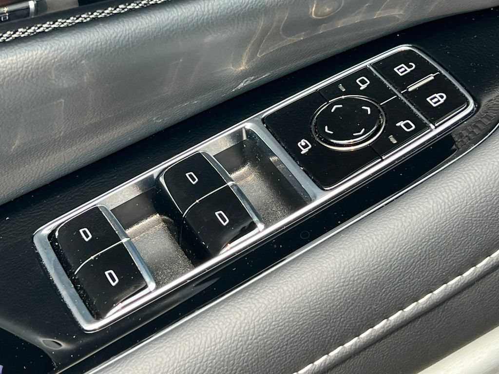 New 2026 Cadillac Optiq Luxury 1 AWD/4WD image 13