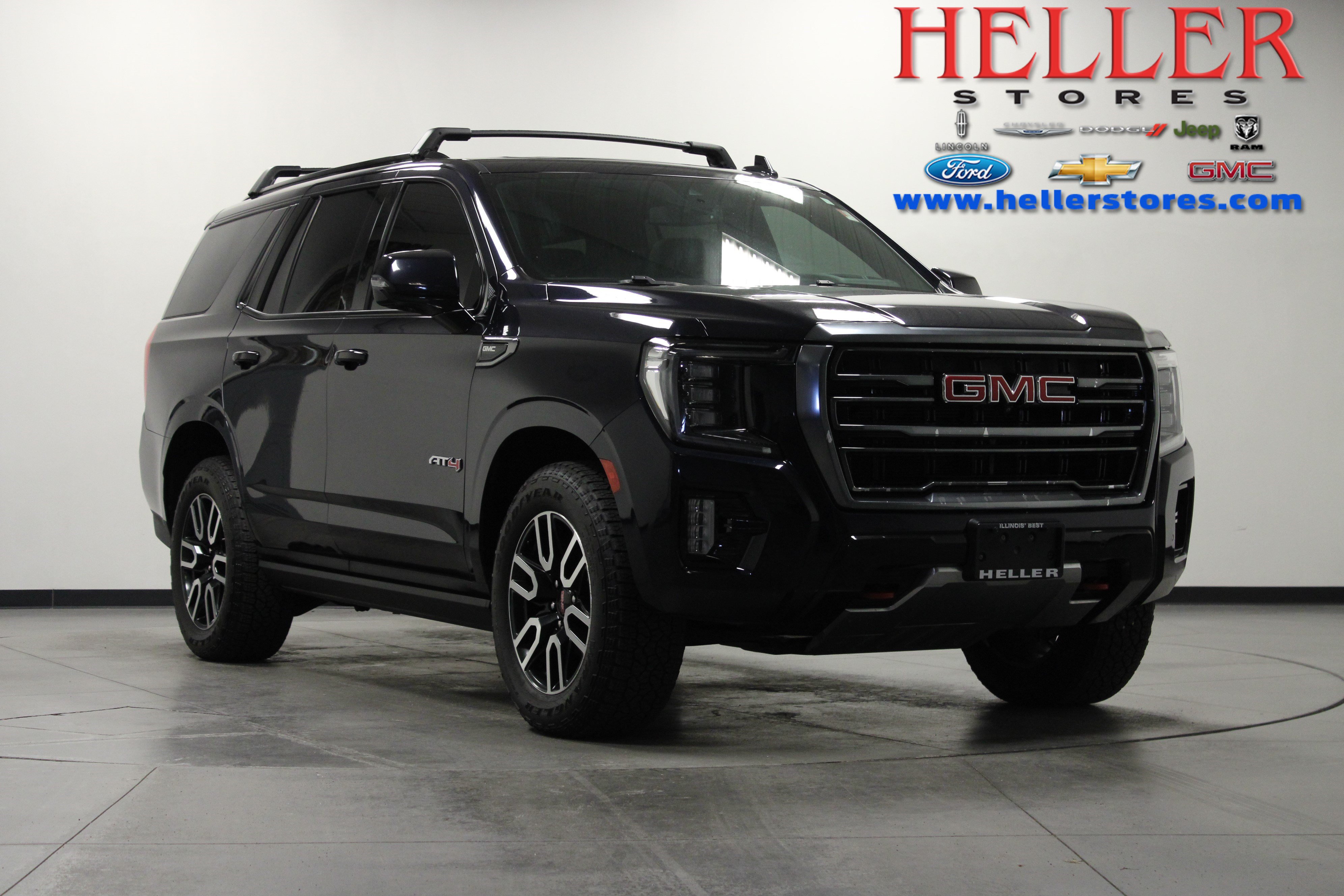 Used 2022 GMC Yukon AT4 w/ AT4 Premium Package AWD/4WD image 1