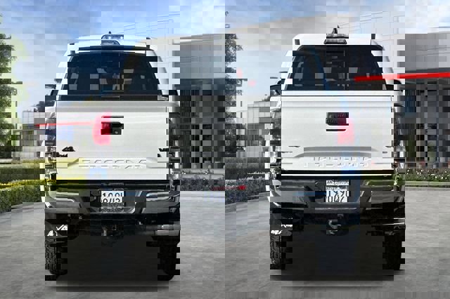 Certified 2019 Toyota Tacoma SR5 image 5