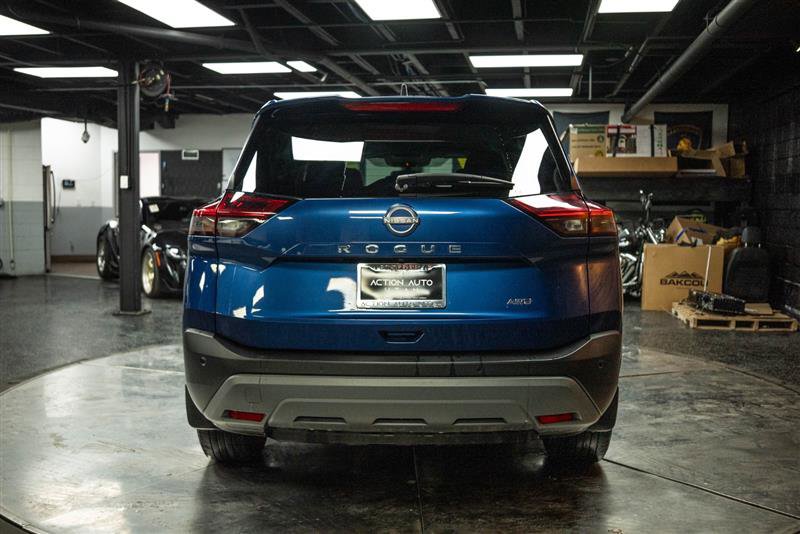 Used 2023 Nissan Rogue S image 6