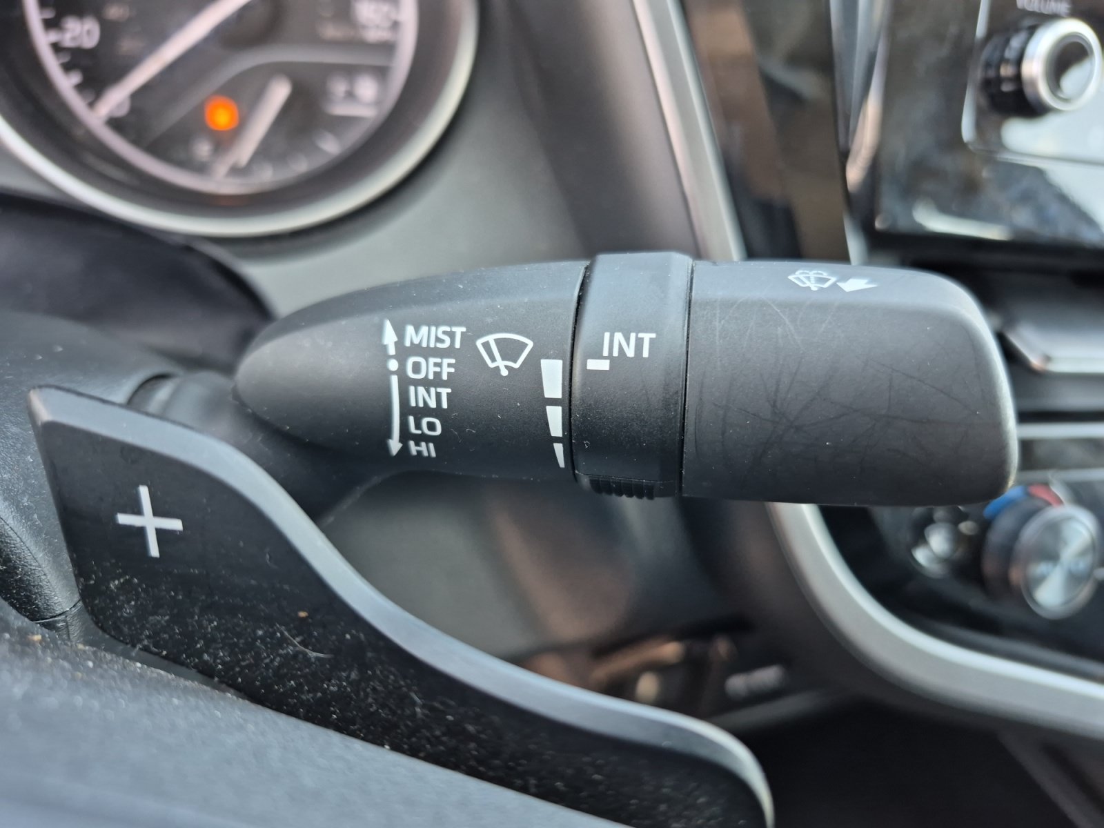 Used 2024 Toyota Camry SE FWD image 32