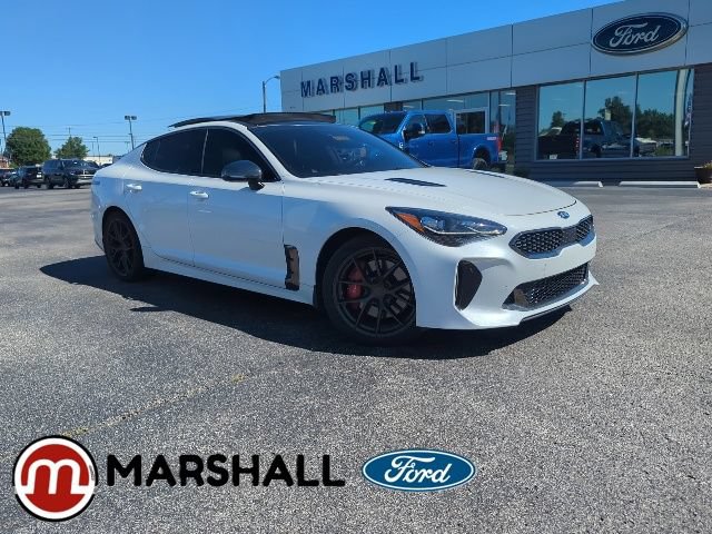 Used 2020 Kia Stinger GT2 AWD/4WD image 1