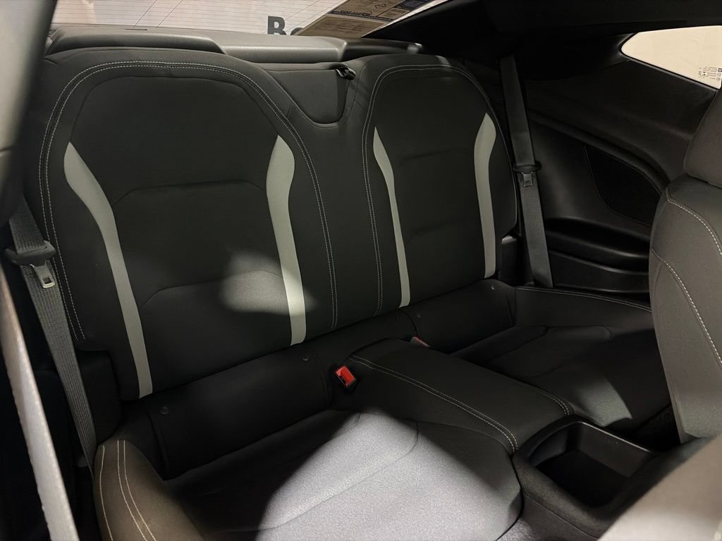 Used 2021 Chevrolet Camaro SS RWD image 14