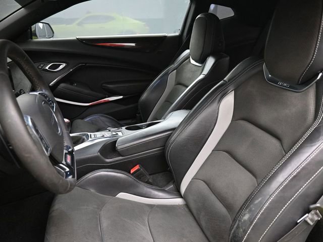 Used 2019 Chevrolet Camaro SS image 13