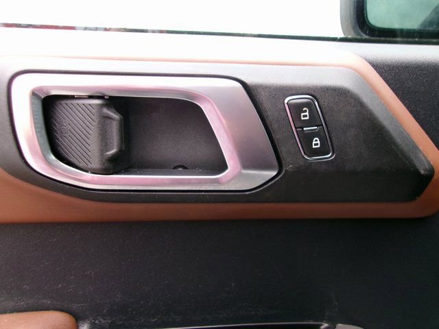 Used 2022 Ford Bronco Outer Banks image 12