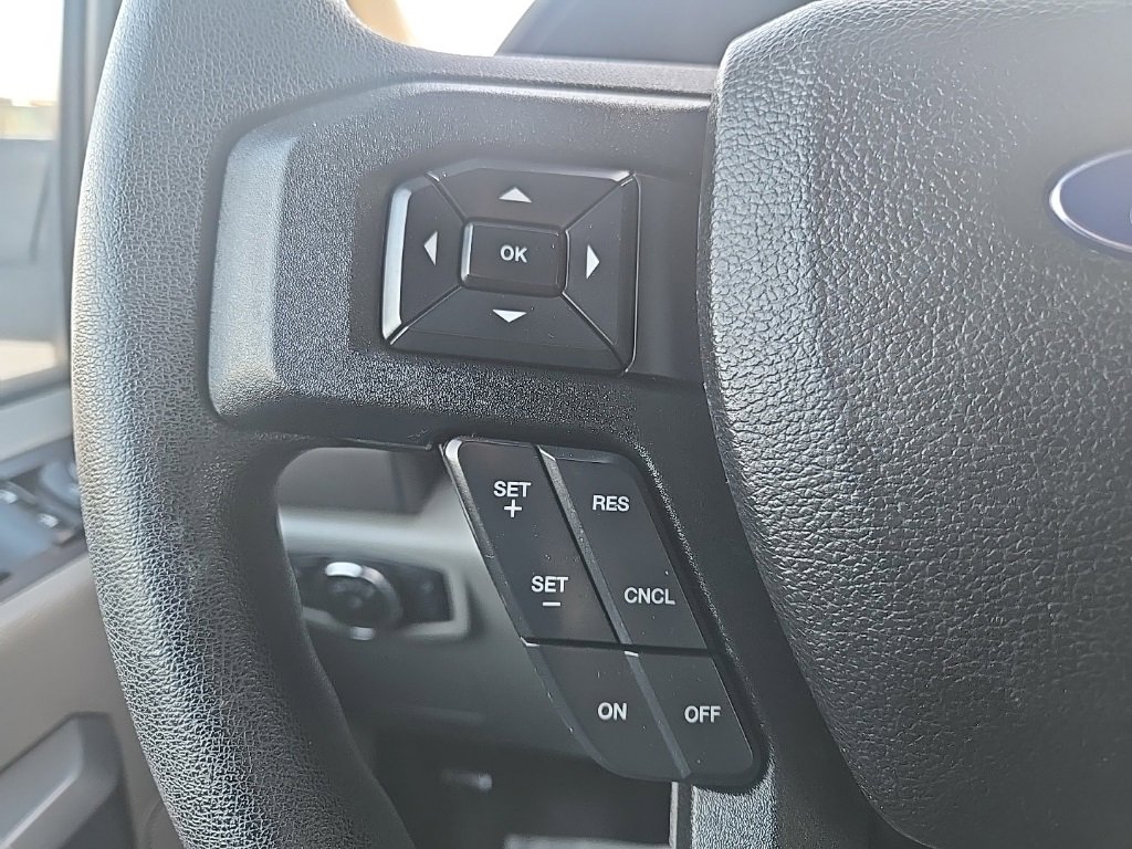 Used 2015 Ford F150 XLT image 45