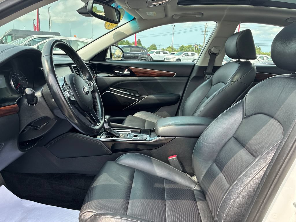 Used 2019 Kia Cadenza Technology FWD image 9
