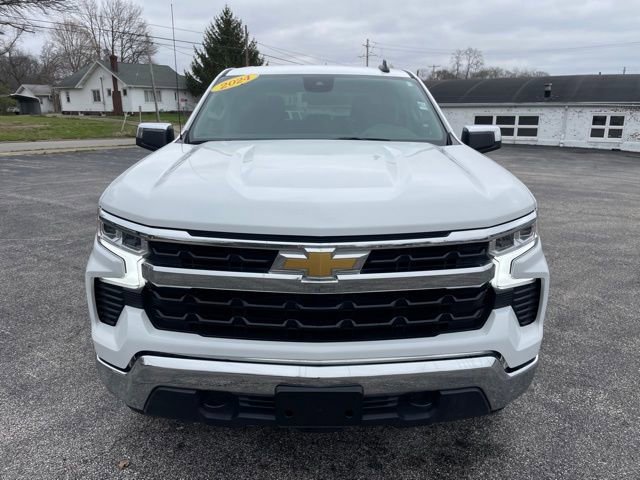 Used 2024 Chevrolet Silverado 1500 LT image 2