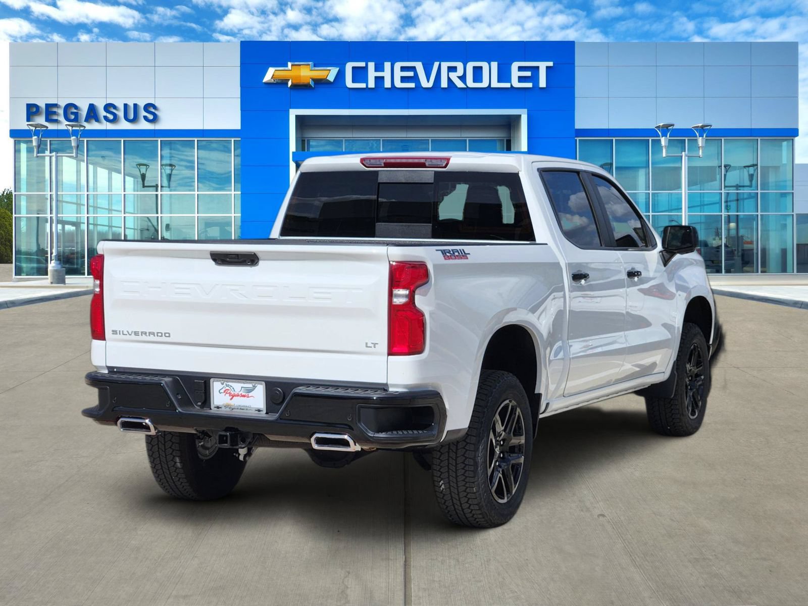 New 2026 Chevrolet Silverado 1500 LT Trail Boss w/ LT Trail Boss Premium Package AWD/4WD image 4