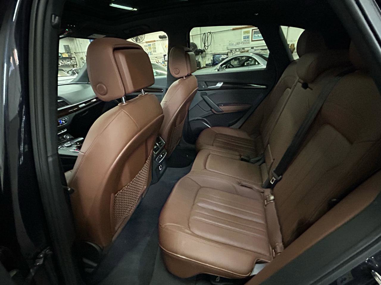 Used 2019 Audi Q5 2.0T Premium w/ Convenience Package image 18