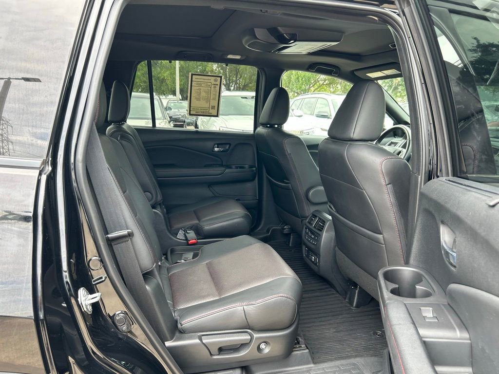 Used 2021 Honda Pilot Black Edition image 46