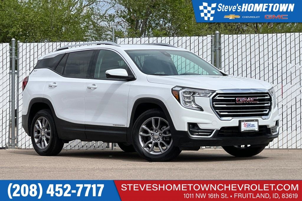 Used 2024 GMC Terrain SLT