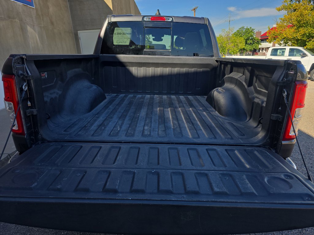 Used 2021 RAM 1500 Big Horn image 15