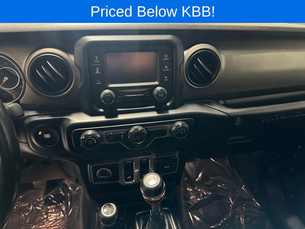 Used 2018 Jeep Wrangler Sport image 13
