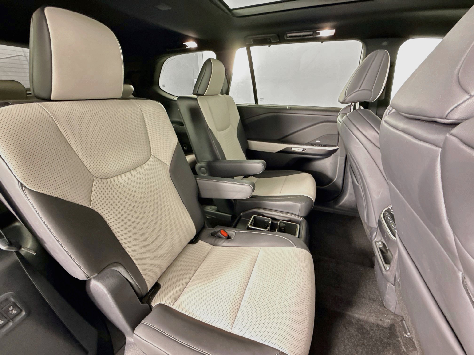 Used 2026 Lexus TX 350 AWD w/ Technology Package image 27