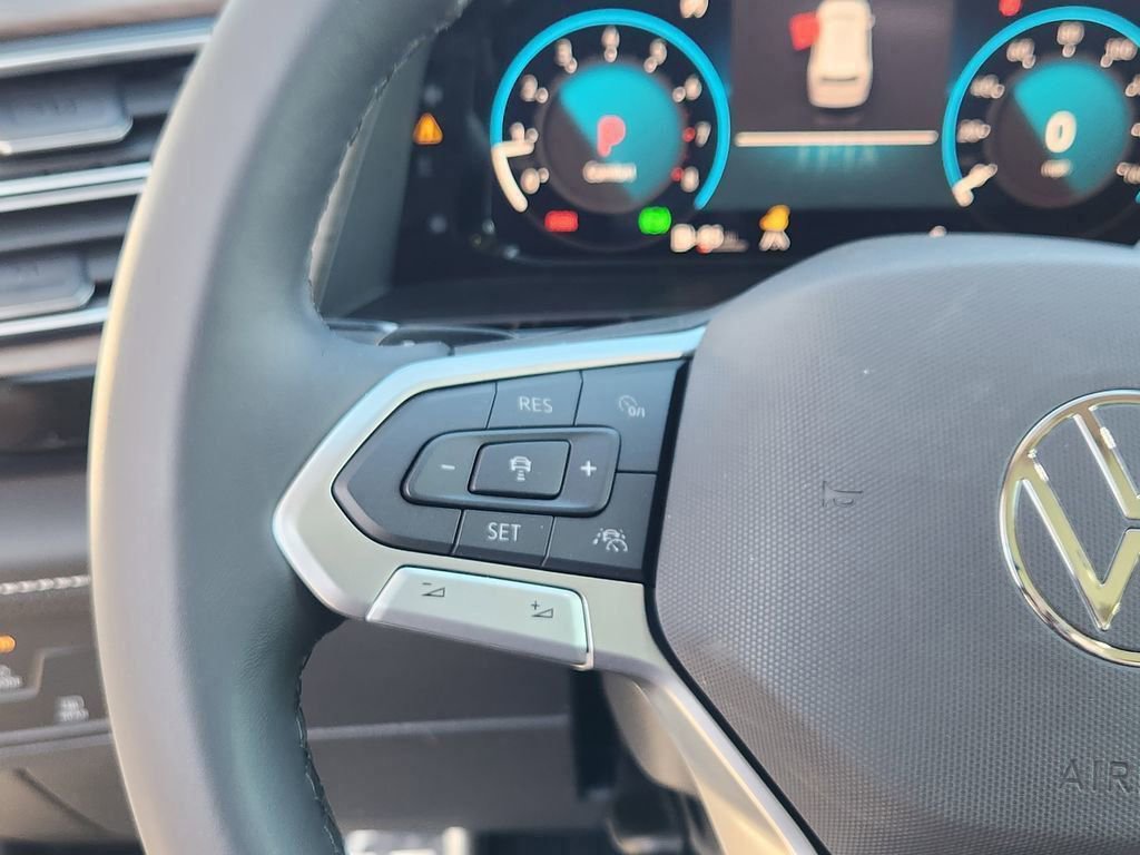 New 2026 Volkswagen Atlas SEL Premium R-Line image 17