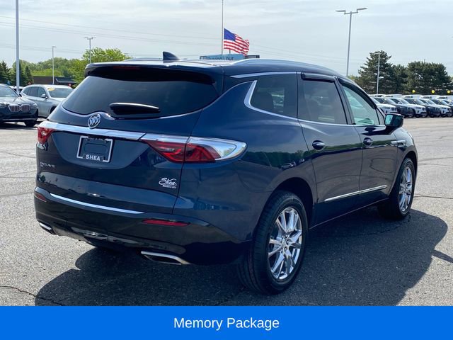 Used 2022 Buick Enclave Premium w/ Experience Buick Package AWD/4WD image 3