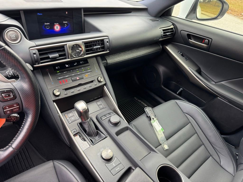 Certified 2020 Lexus IS 300 F Sport image 34