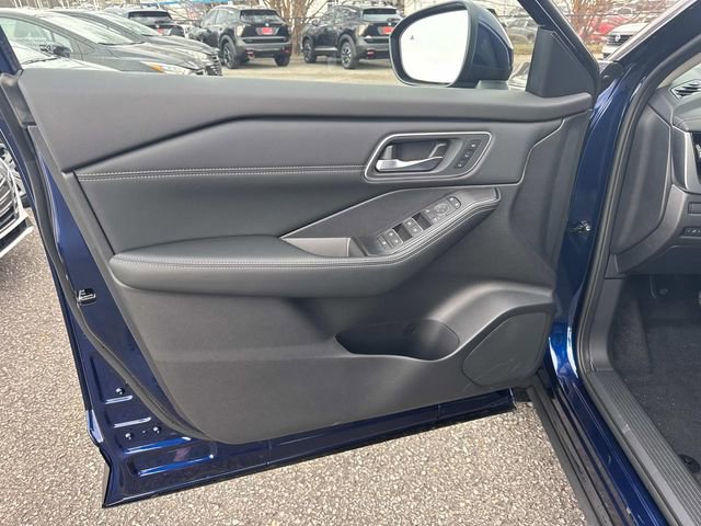 New 2026 Nissan Rogue Platinum w/ Platinum Premium Package image 21