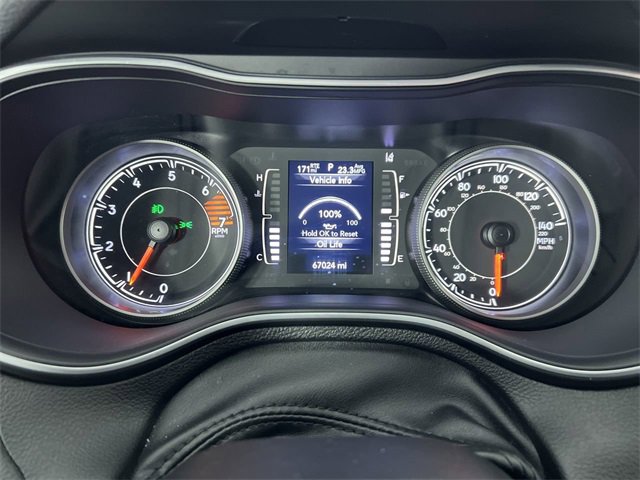 Used 2021 Jeep Cherokee Latitude Plus w/ Security Package image 11