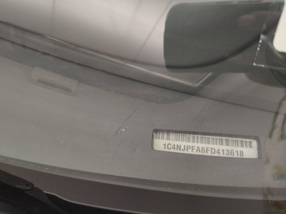 Used 2015 Jeep Patriot High Altitude FWD image 33