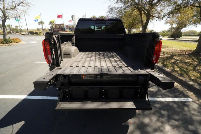 Used 2025 GMC Sierra 1500 SLT w/ SLT Premium Plus Package image 35