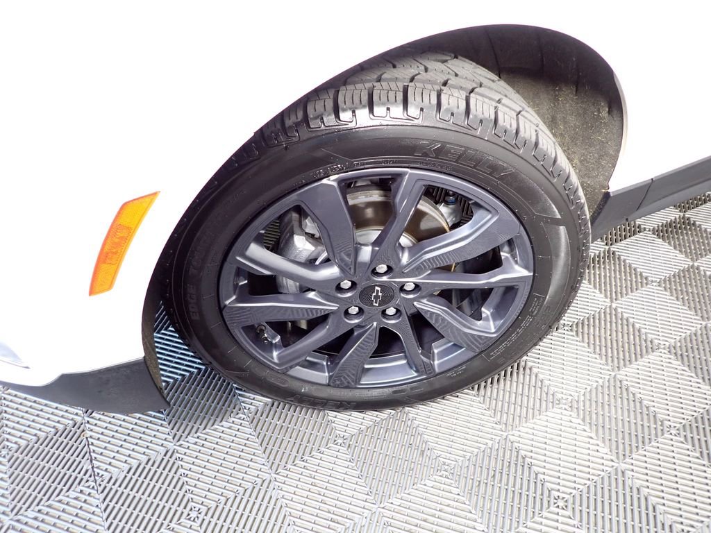Used 2024 Chevrolet Equinox RS AWD/4WD image 46