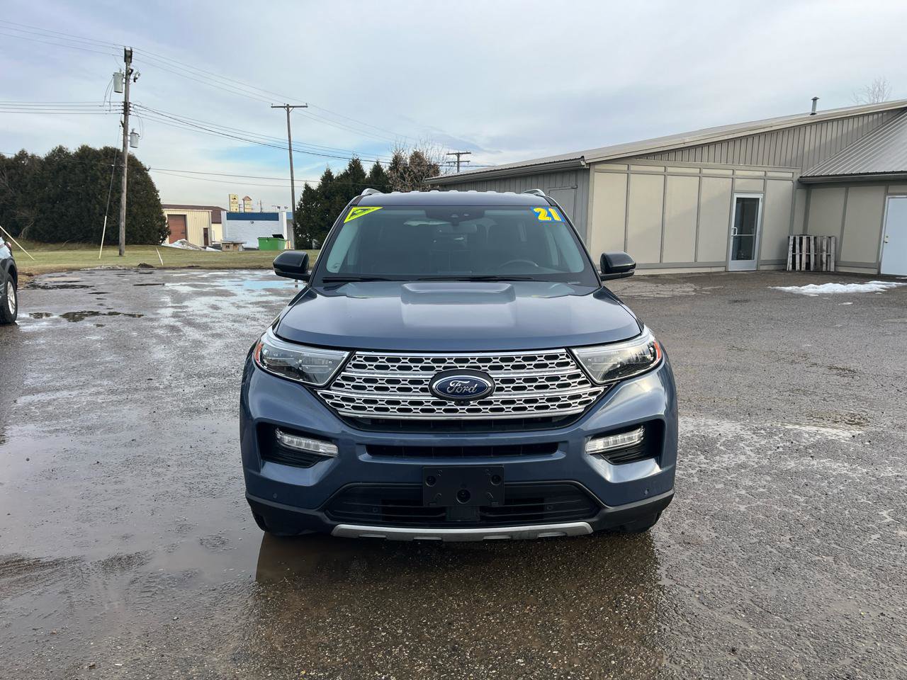 Used 2021 Ford Explorer Limited w/ Equipment Group 301A image 8