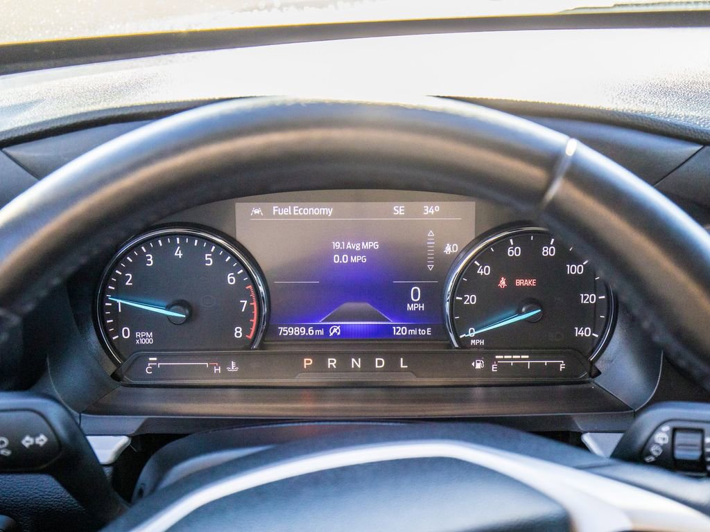 Used 2024 Ford Explorer XLT w/ Equipment Group 202A image 32