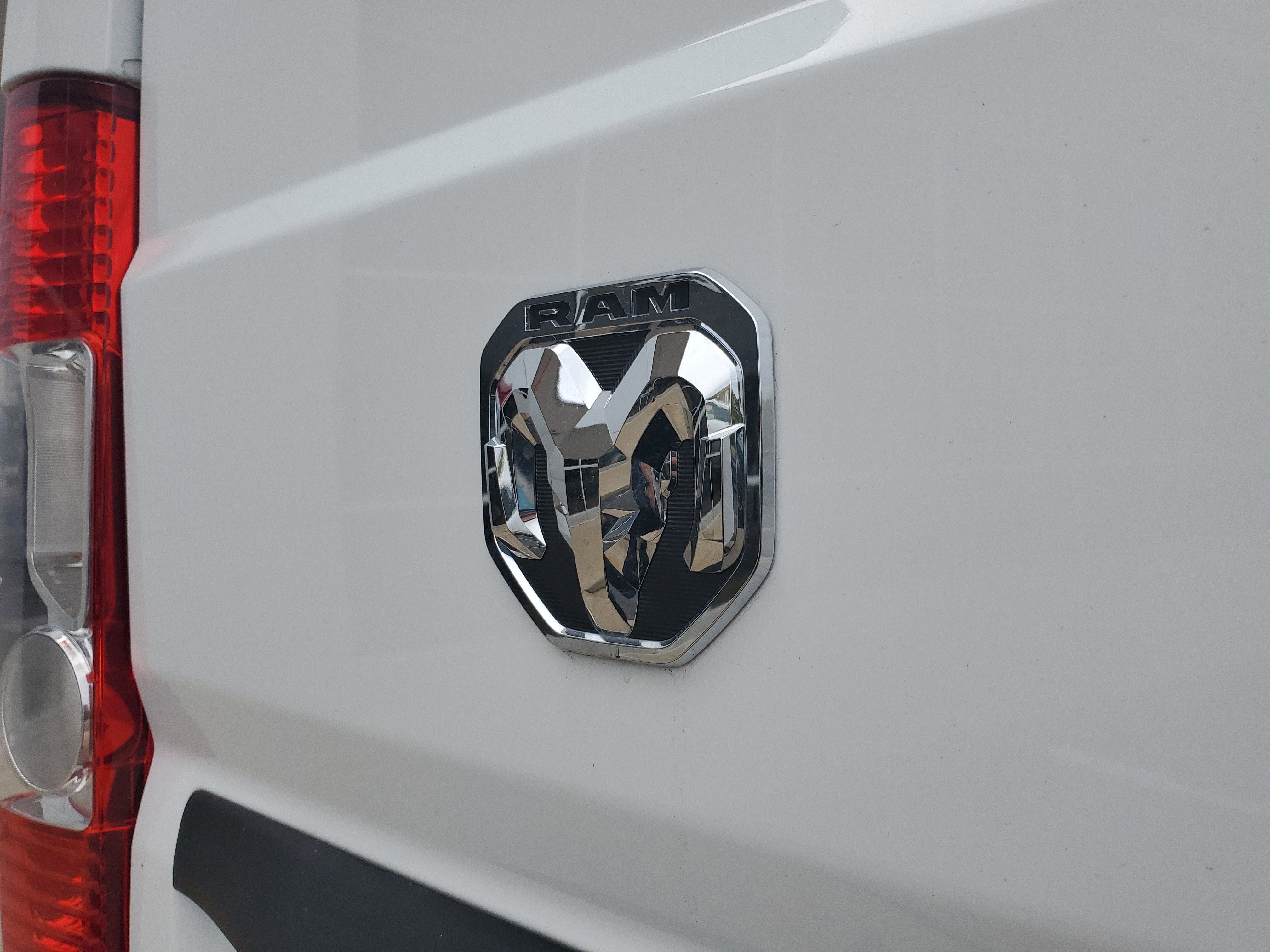 Used 2025 RAM ProMaster 2500 w/ Safety Group image 27