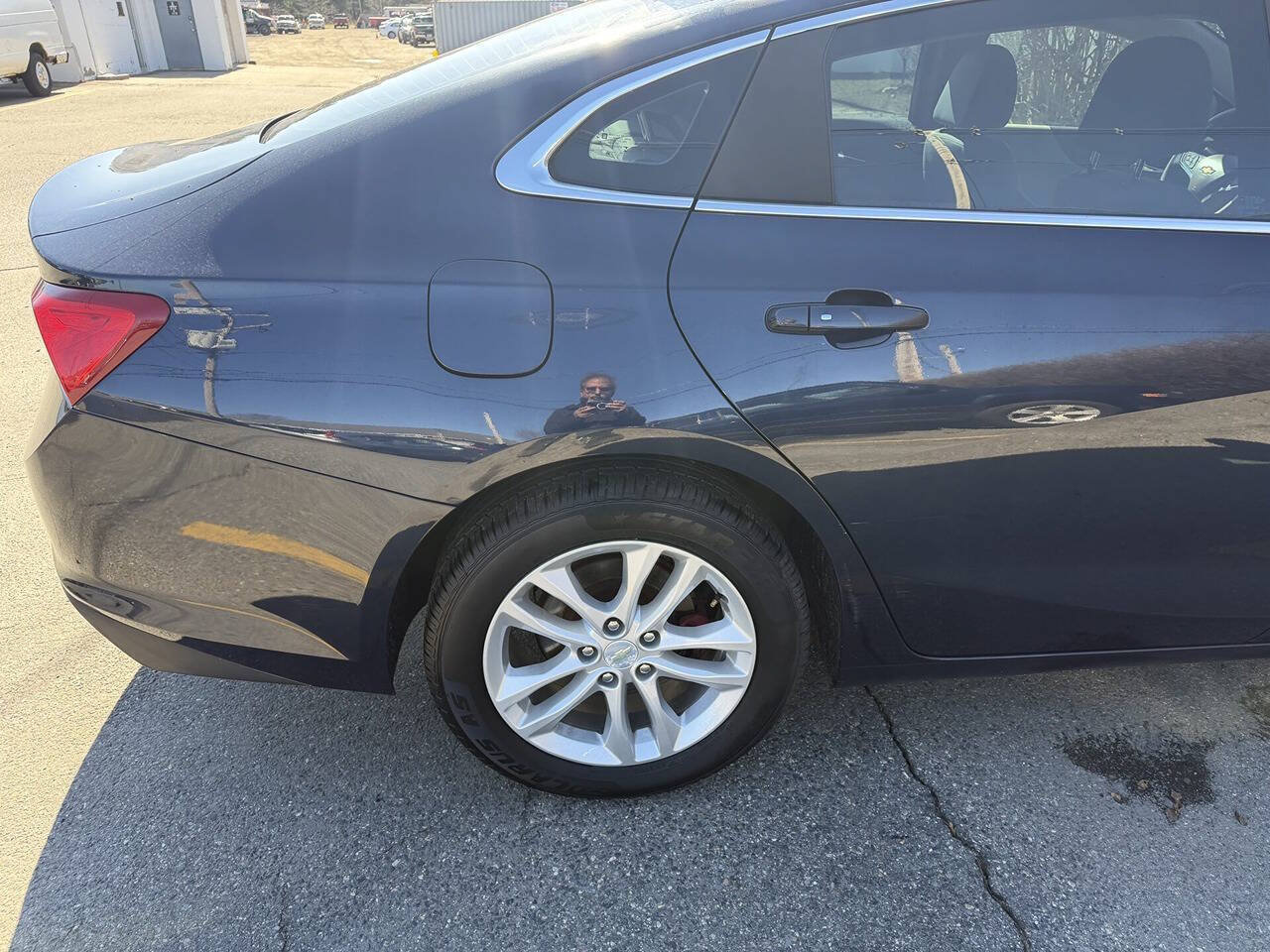 Used 2016 Chevrolet Malibu LT FWD image 5