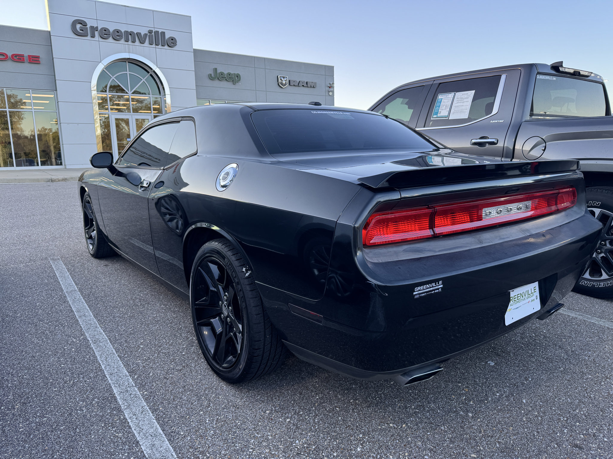 Used 2012 Dodge Challenger R/T Plus RWD image 4
