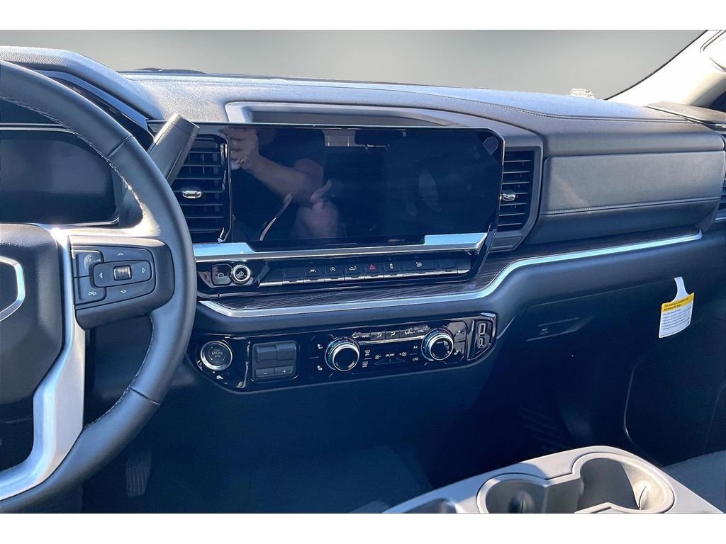 New 2026 GMC Sierra 1500 Elevation image 6