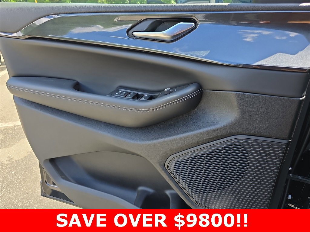 Used 2023 Jeep Grand Cherokee Altitude image 27