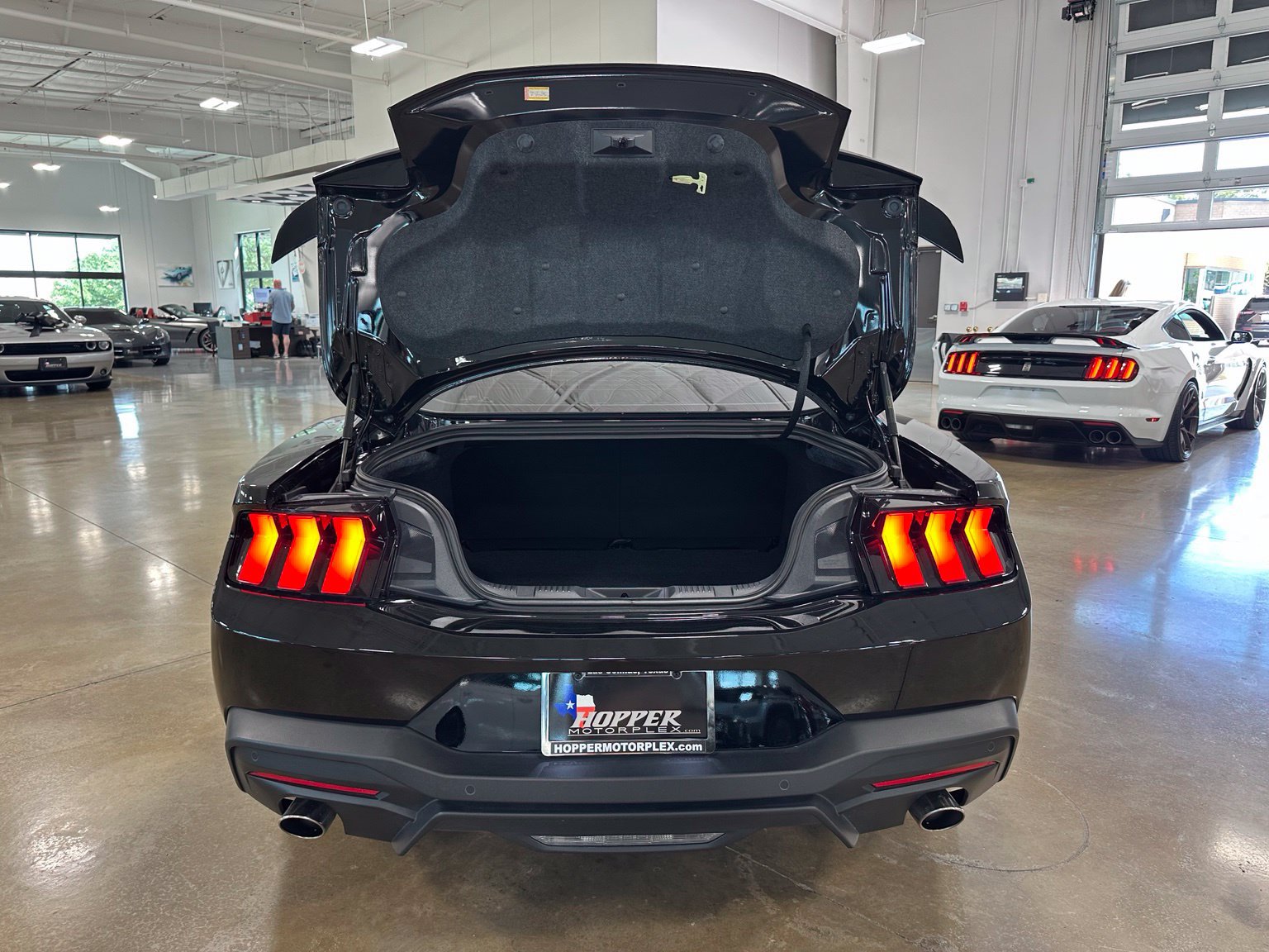 Used 2024 Ford Mustang GT Premium RWD image 37