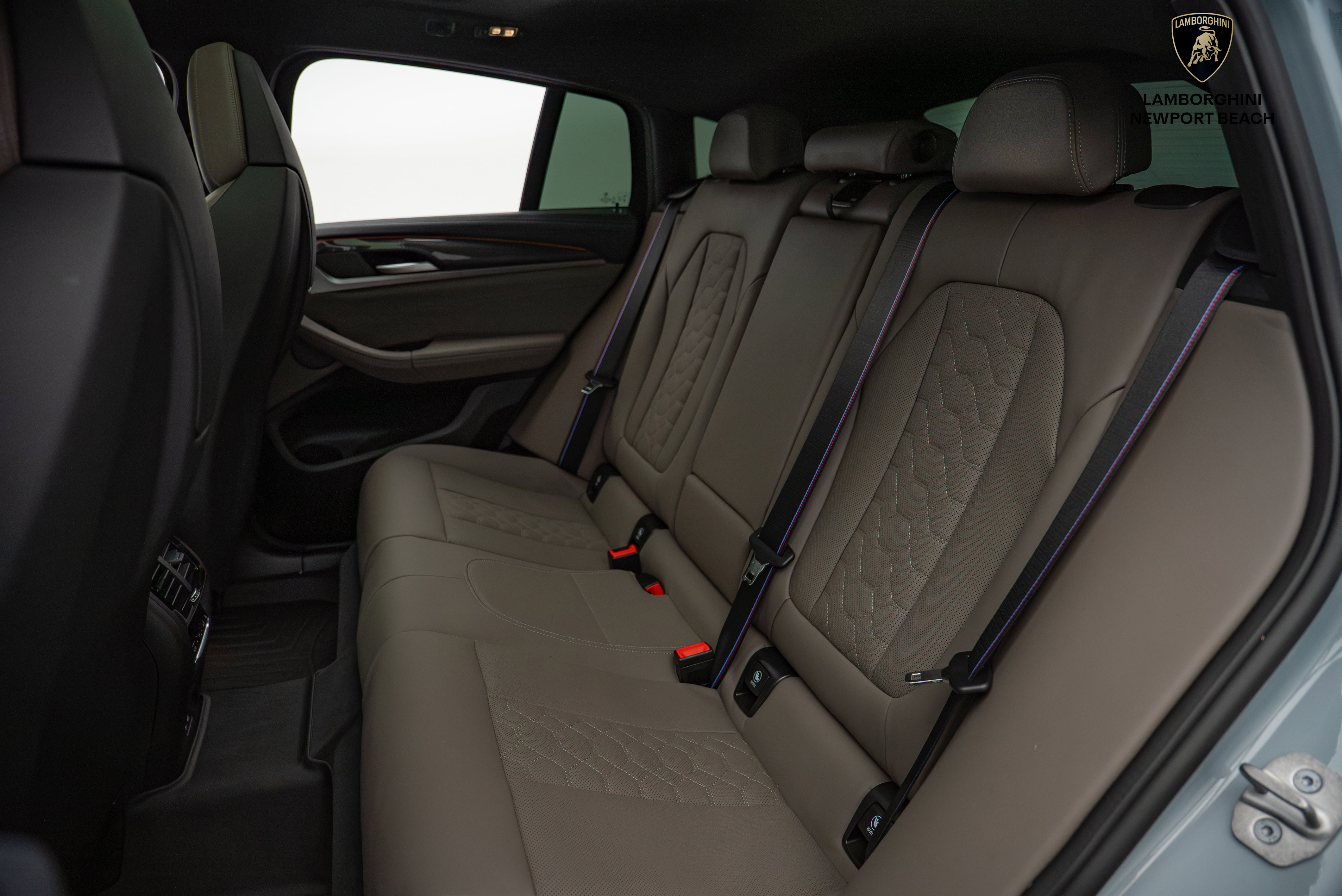 Used 2025 BMW X4 M w/ Competition Package image 22