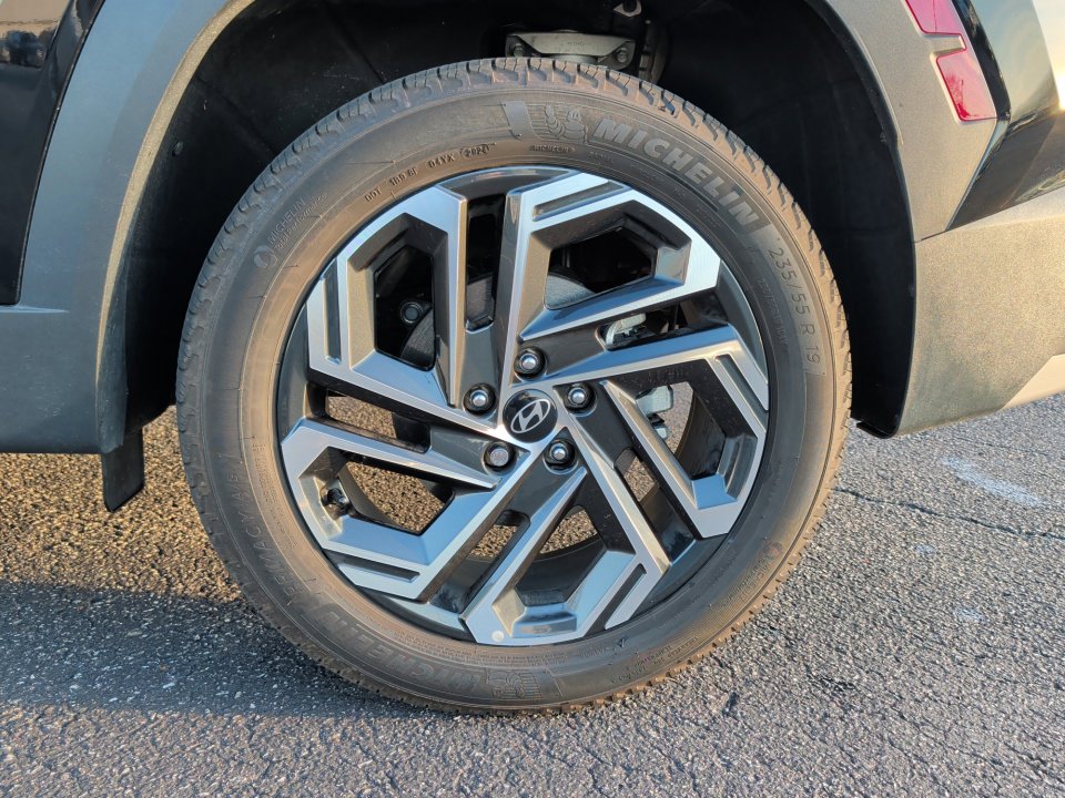 Used 2025 Hyundai Tucson Limited image 22