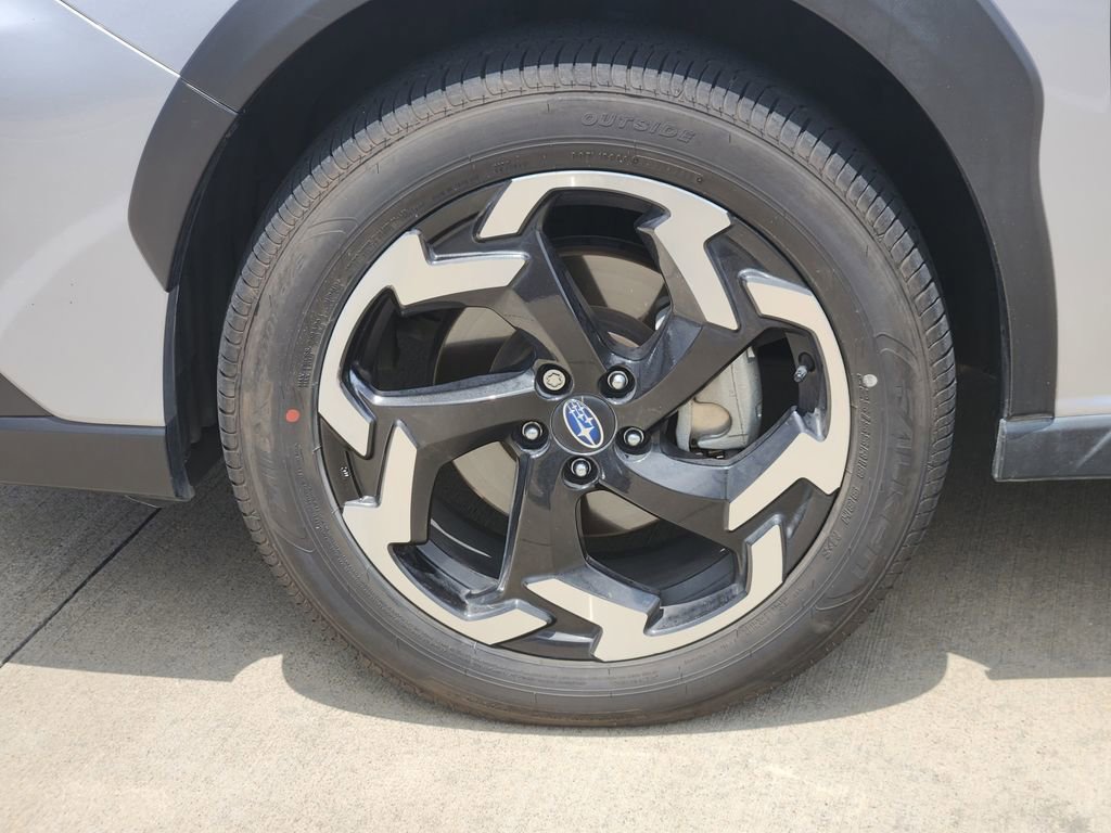 Used 2023 Subaru Crosstrek 2.5i Limited AWD/4WD image 10