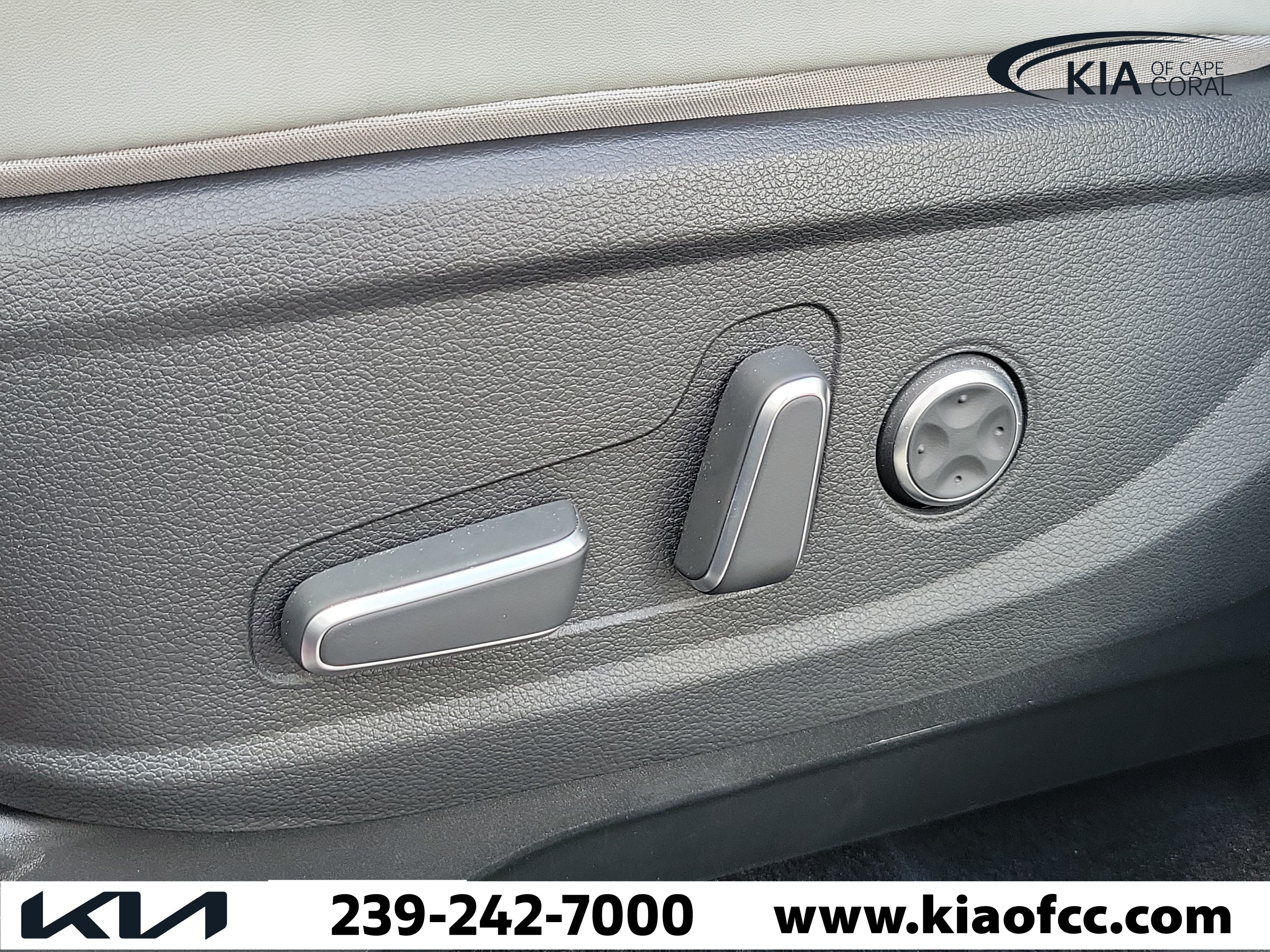 Used 2024 Hyundai Palisade SEL w/ Premium Package FWD image 22