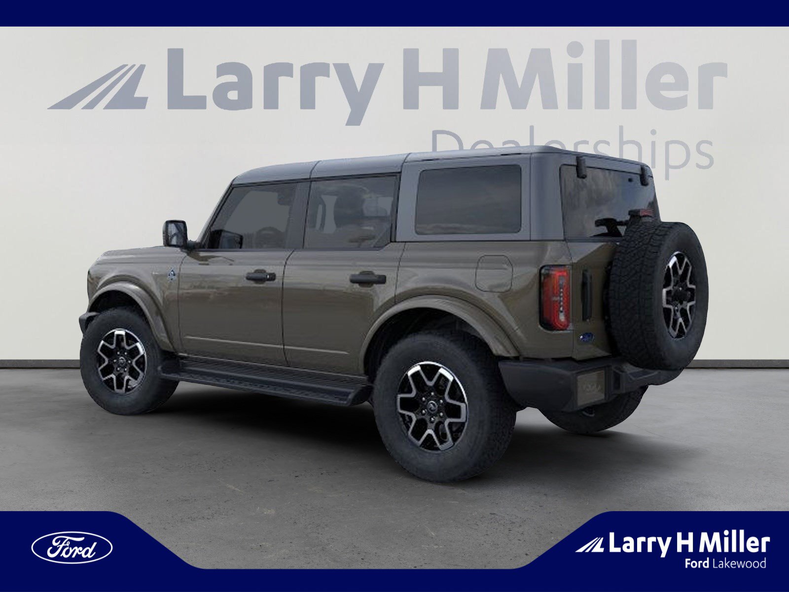 New 2026 Ford Bronco Outer Banks image 4