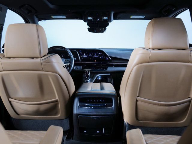 Used 2023 Cadillac Escalade ESV Sport AWD/4WD image 24