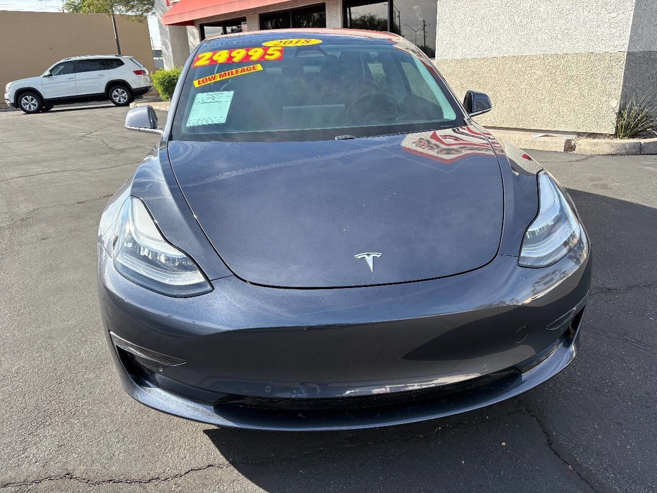 Used 2018 Tesla Model 3 Long Range image 3