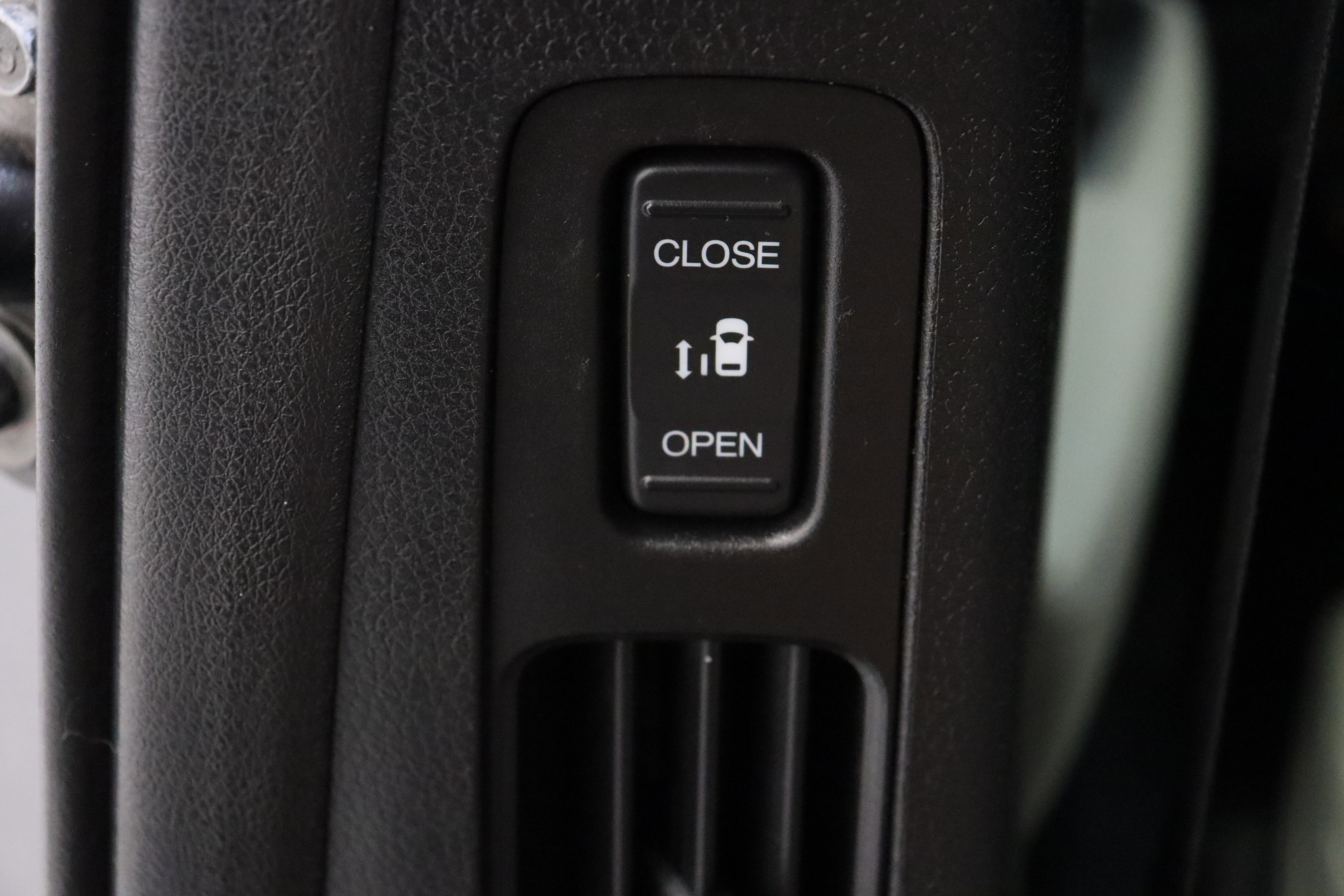 Used 2019 Honda Odyssey EX-L image 30