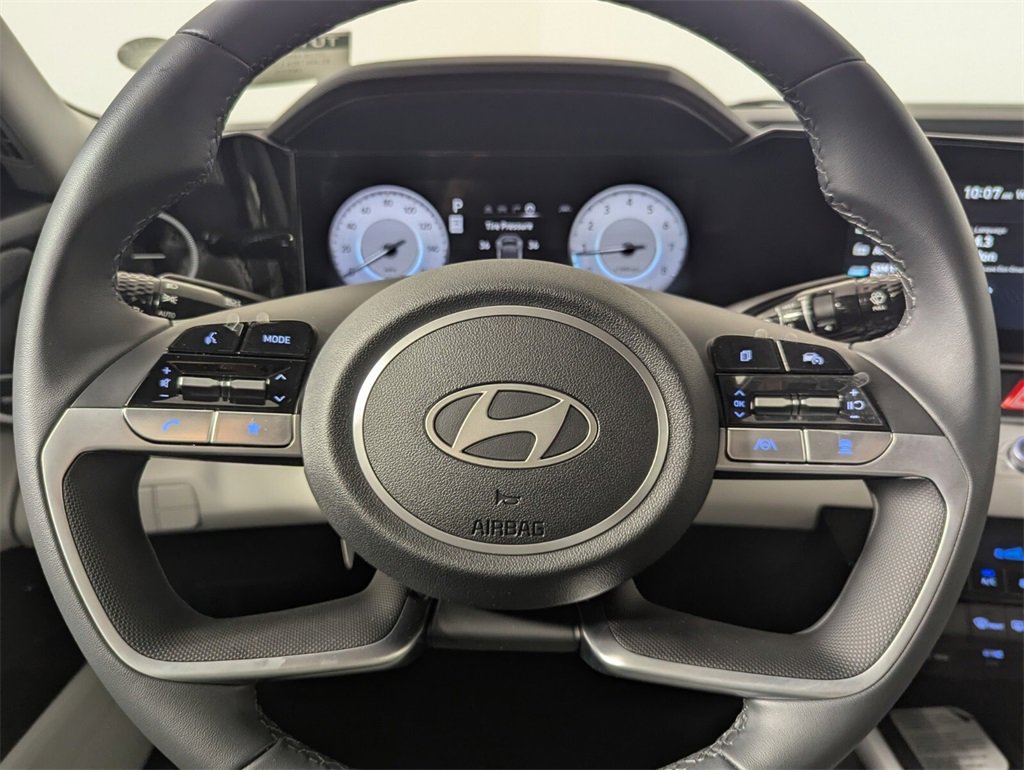 New 2026 Hyundai Elantra Limited w/ Cargo Package image 16