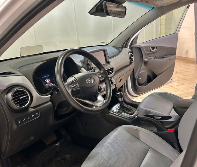 Used 2021 Hyundai Kona Ultimate w/ Cargo Package AWD/4WD image 10