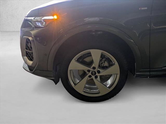 New 2025 Audi Q5 Premium Plus AWD/4WD image 10