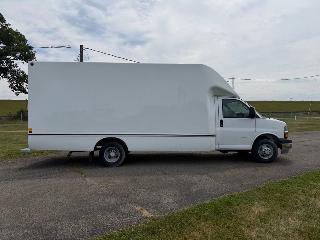 New 2026 Chevrolet Express 3500 w/ Power Convenience Package RWD image 2
