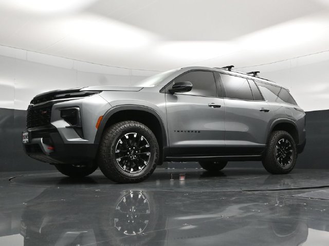 Used 2025 Chevrolet Traverse Z71 w/ Driver Confidence Package AWD/4WD image 66