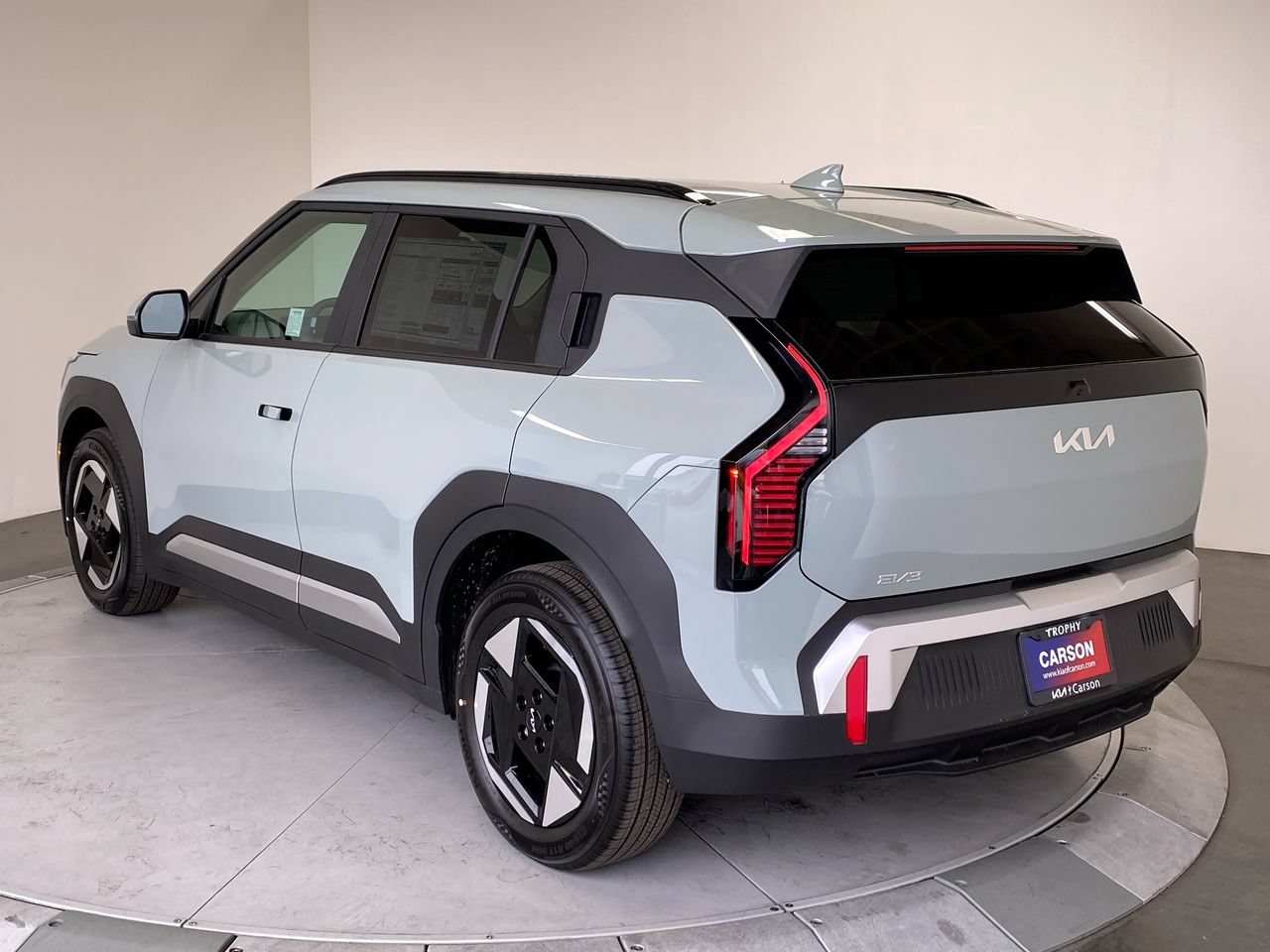 New 2027 Kia EV3 Wind FWD image 3